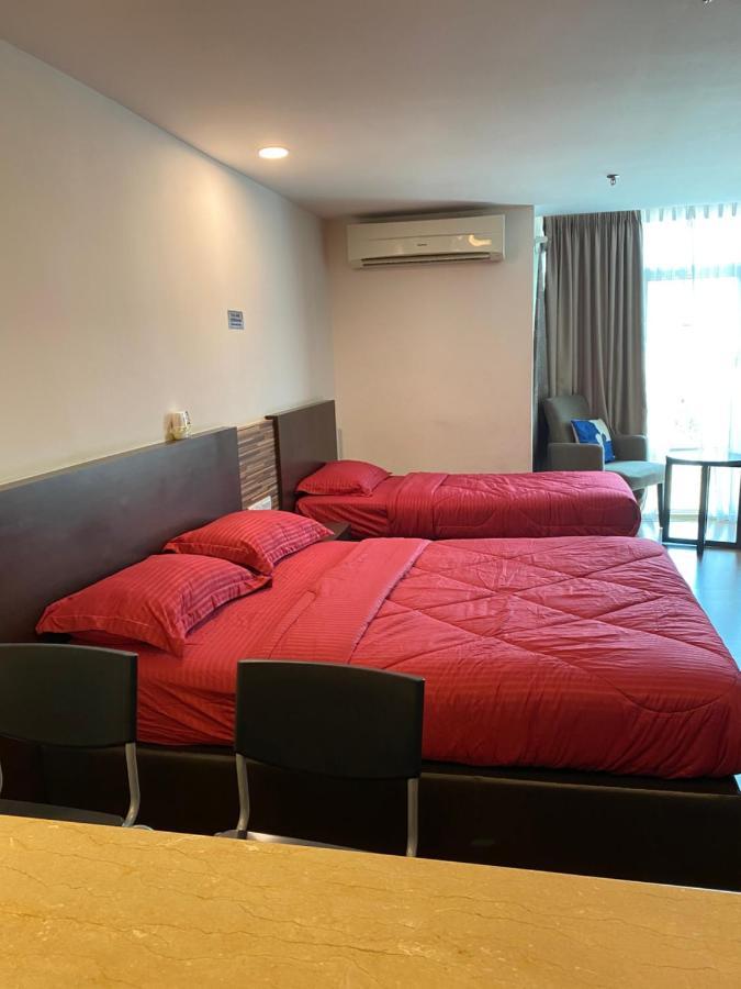 Kota Bharu Apartment Extérieur photo